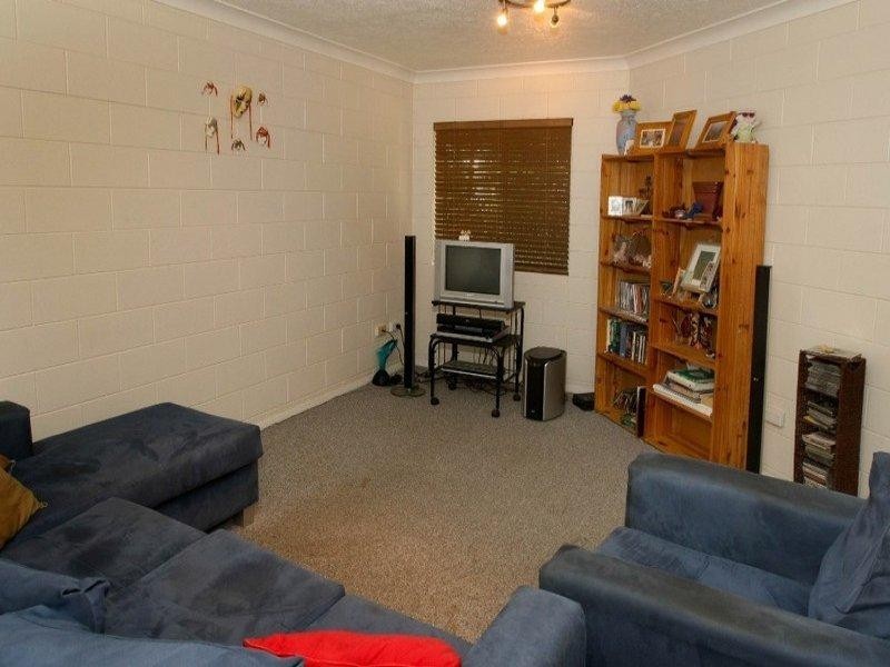 7/12-14 Old Common Road, Belgian Gardens QLD 4810