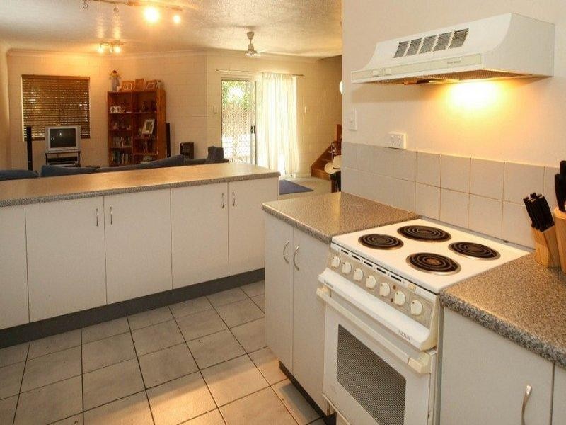 7/12-14 Old Common Road, Belgian Gardens QLD 4810