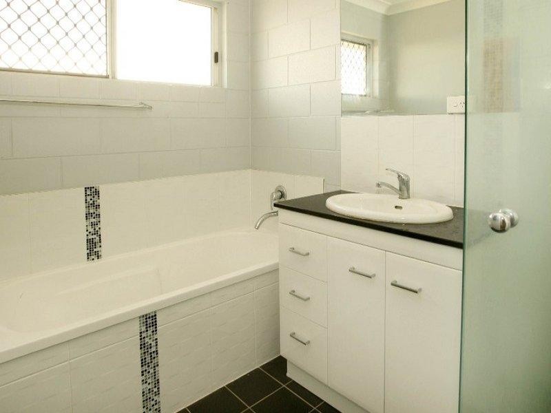 7/12-14 Old Common Road, Belgian Gardens QLD 4810