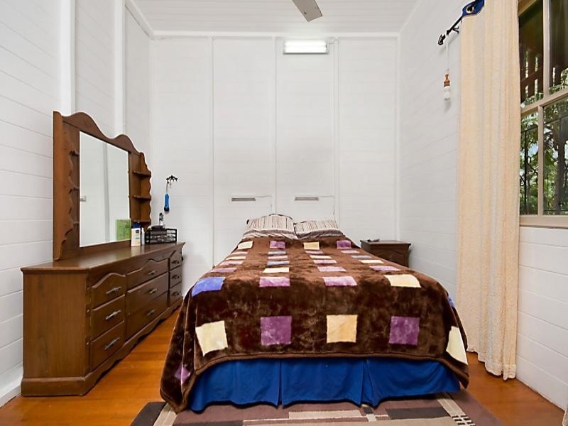 12 Ralston Street, West End QLD 4810