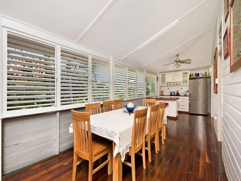 12 Ralston Street, West End QLD 4810