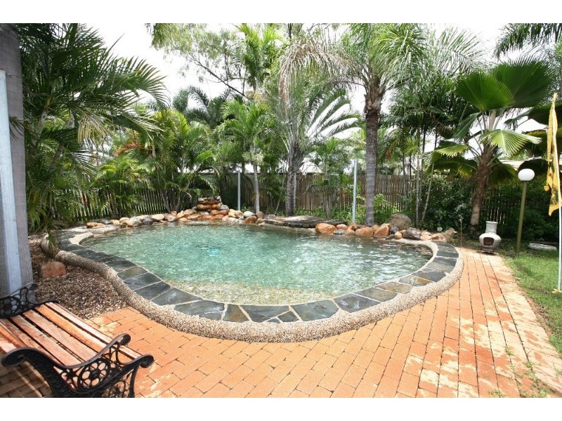 16 Pepperwood Road, Deeragun QLD 4818