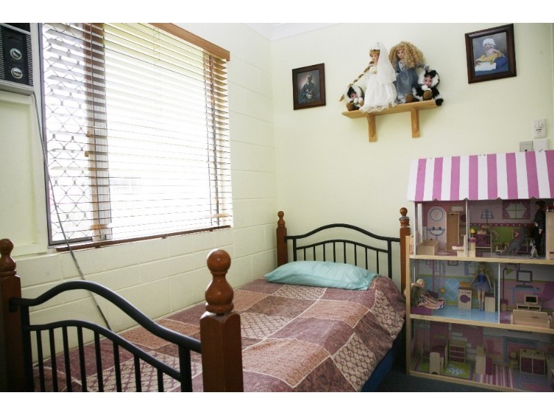 1 Cascade Court, Mount Louisa QLD 4814