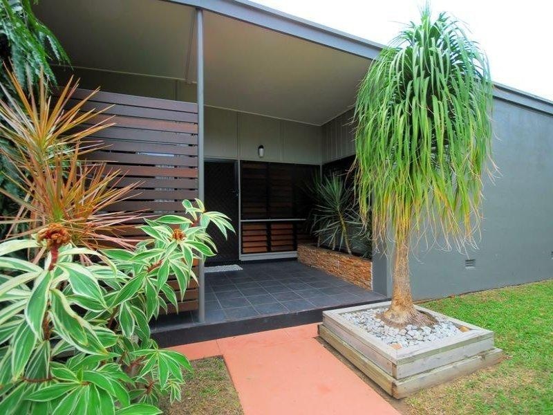 21 Philp Street, Hermit Park QLD 4812