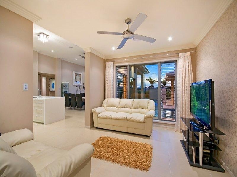 4 Waterbury Terrace, Idalia QLD 4811