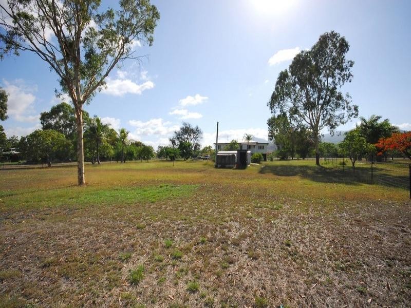 Alligator Creek QLD 4816