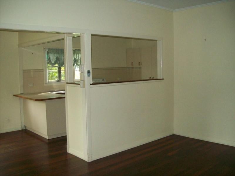 24 Rose Street, North Ward QLD 4810