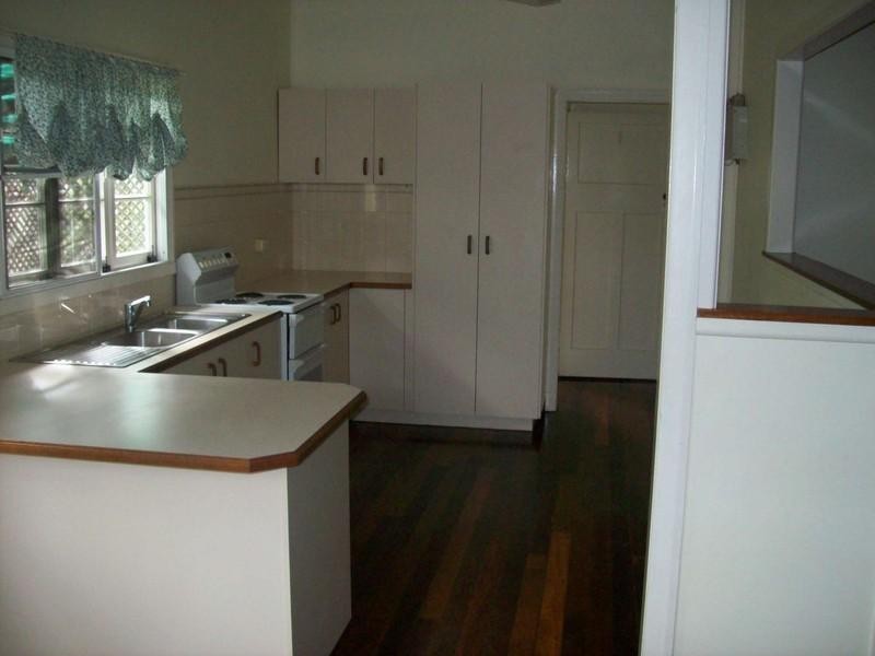 24 Rose Street, North Ward QLD 4810