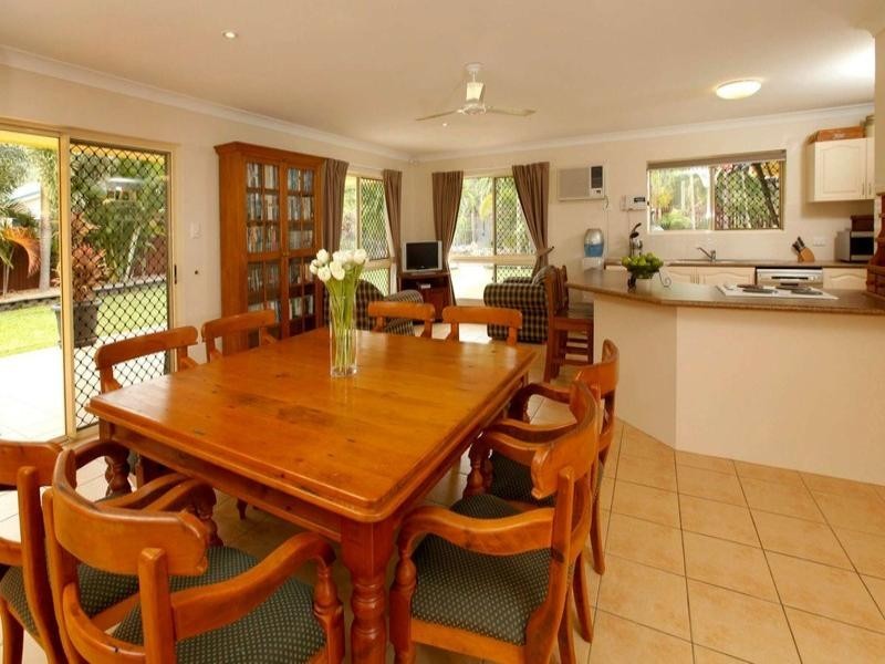 6 Mustey Close, Mount Louisa QLD 4814