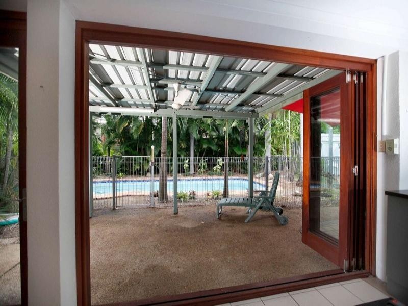 11 Valencia Street, Kirwan QLD 4817