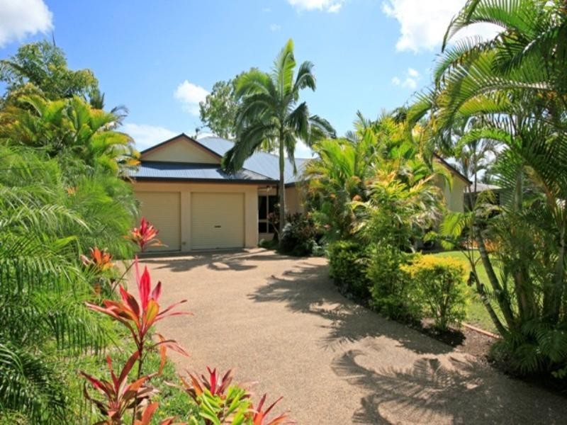 11 Lotus Court, Bushland Beach QLD 4818