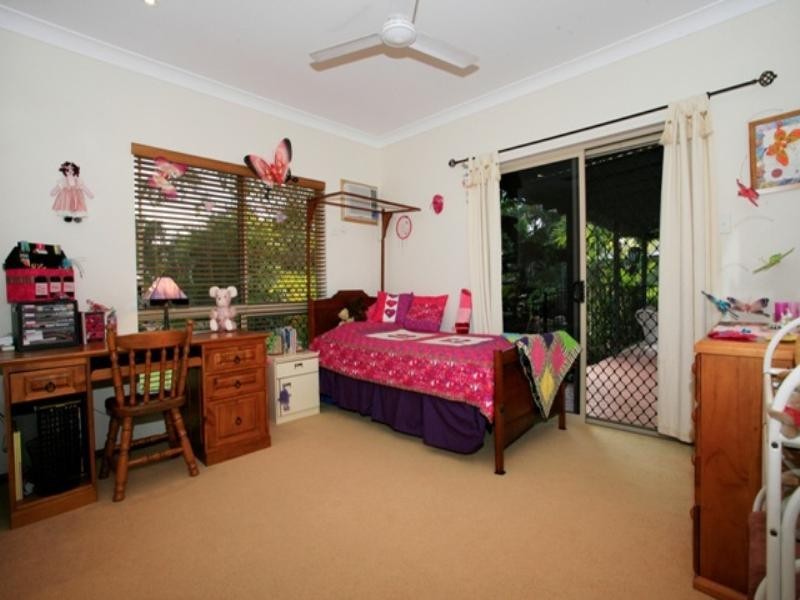 11 Lotus Court, Bushland Beach QLD 4818