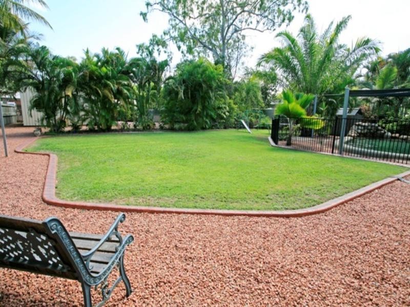 11 Lotus Court, Bushland Beach QLD 4818