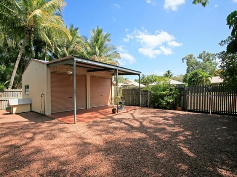 11 Lotus Court, Bushland Beach QLD 4818