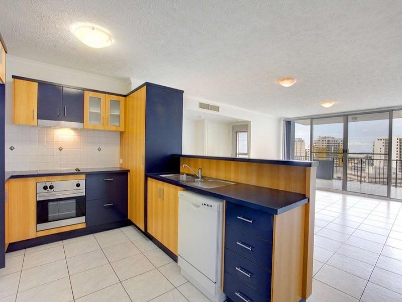 9/209 Wills Street, Townsville City QLD 4810