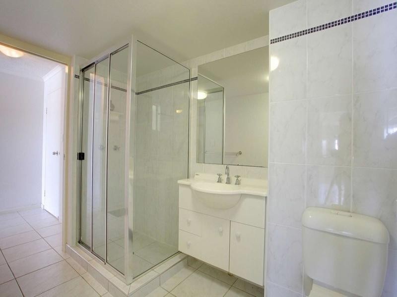 9/209 Wills Street, Townsville City QLD 4810