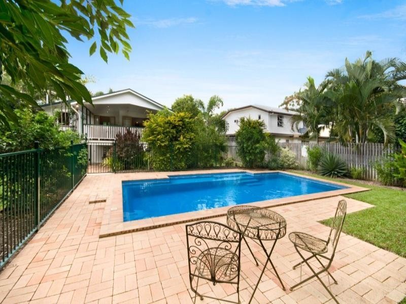 50 Sherriff Street, Hermit Park QLD 4812