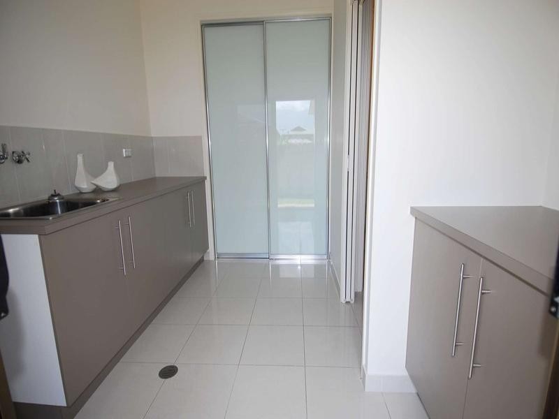 27 Riverwood Drive, Idalia QLD 4811