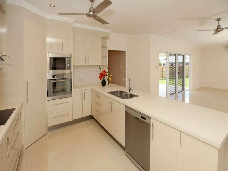 30 Fernbank Parade, Idalia QLD 4811