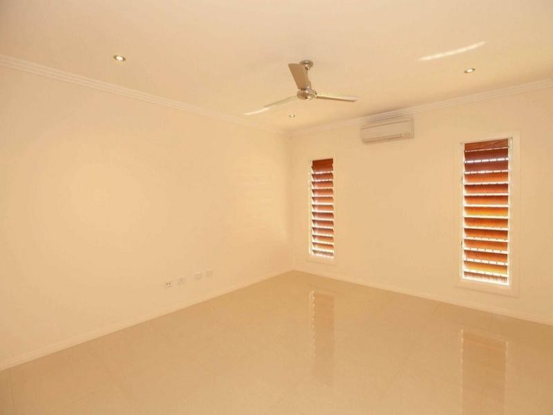 30 Fernbank Parade, Idalia QLD 4811