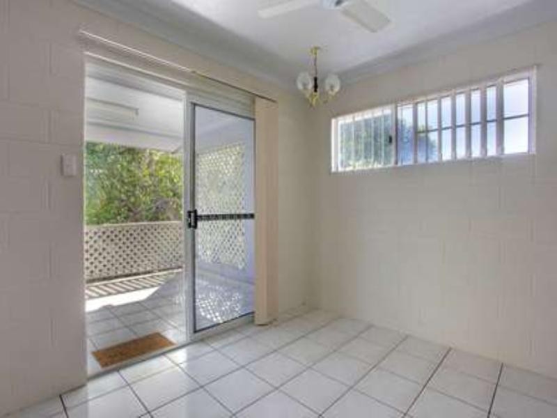 6/34 Cheyne Street, Pimlico QLD 4812