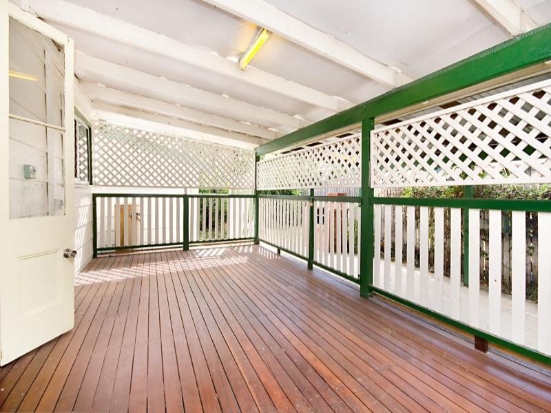 10 Keenan Street, Oonoonba QLD 4811