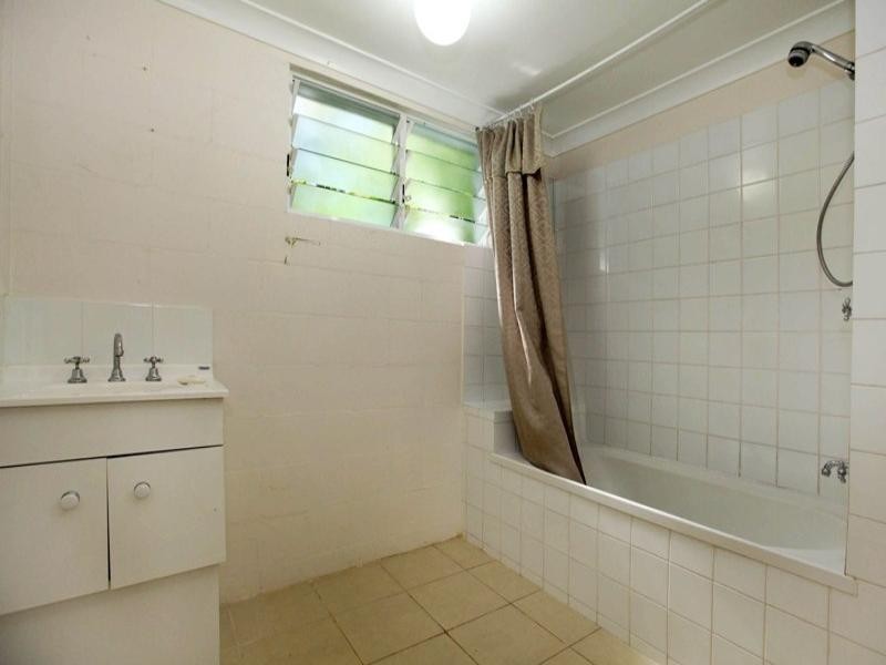 14 Fourth Avenue, South Townsville QLD 4810