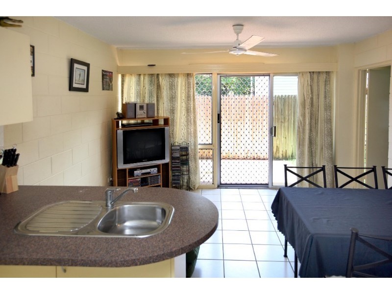 5/19 Ryan Street, North Ward QLD 4810