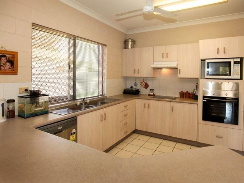 60 Eliza Street, Kelso QLD 4815