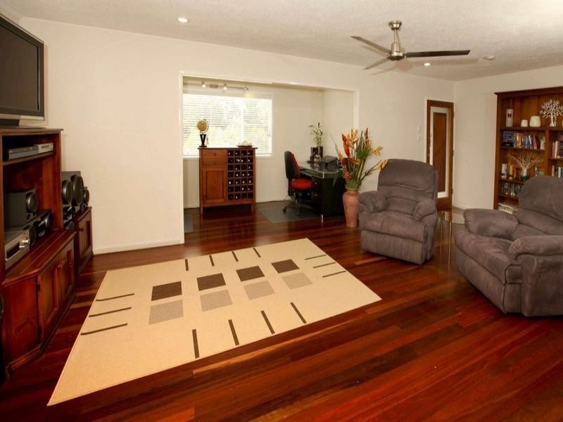 27 Alice Street, Cranbrook QLD 4814