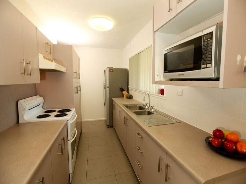 27 Alice Street, Cranbrook QLD 4814