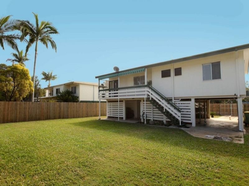 27 Alice Street, Cranbrook QLD 4814