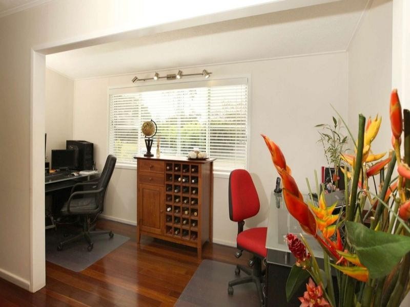 27 Alice Street, Cranbrook QLD 4814