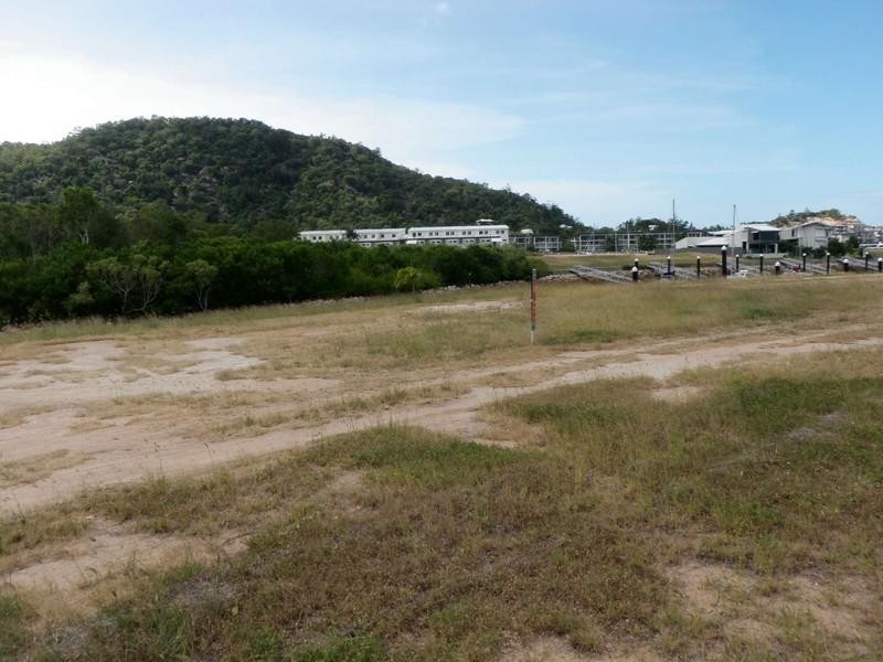 22f The Esplanade, Nelly Bay QLD 4819