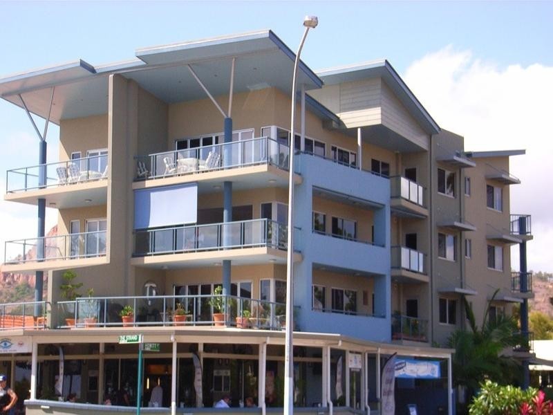 5/120 The Strand, North Ward QLD 4810