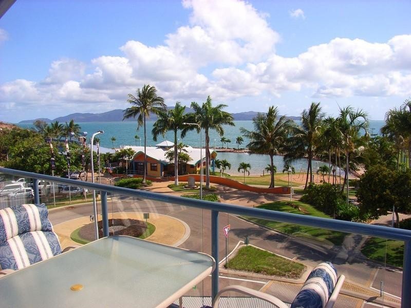 5/120 The Strand, North Ward QLD 4810