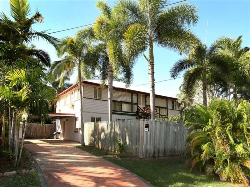 27 Townsend Street, Mysterton QLD 4812