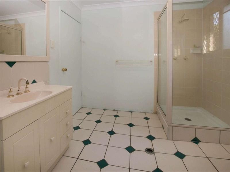 27 Townsend Street, Mysterton QLD 4812