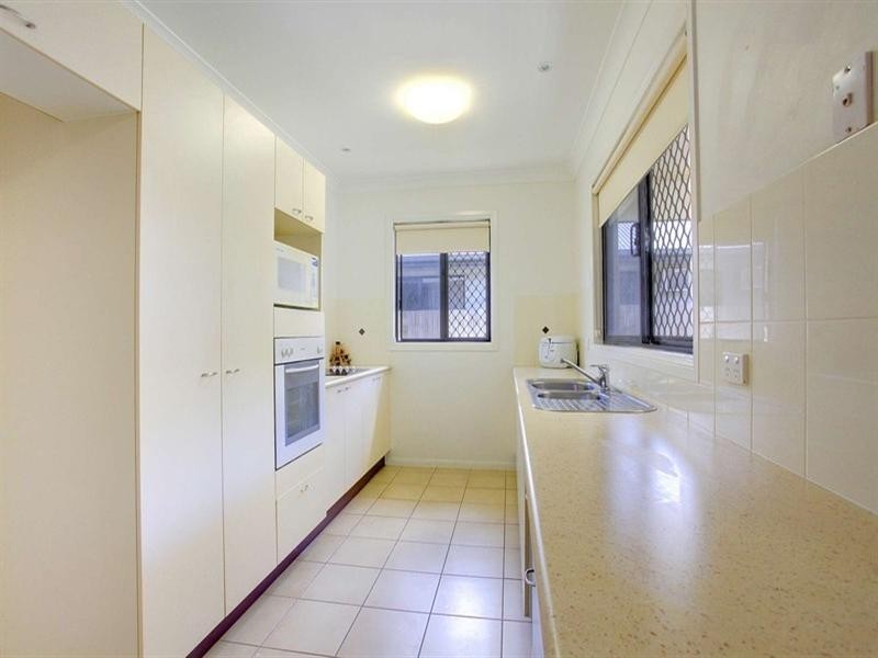 8 Somerville Place, Idalia QLD 4811