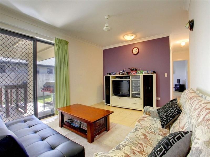 8 Somerville Place, Idalia QLD 4811