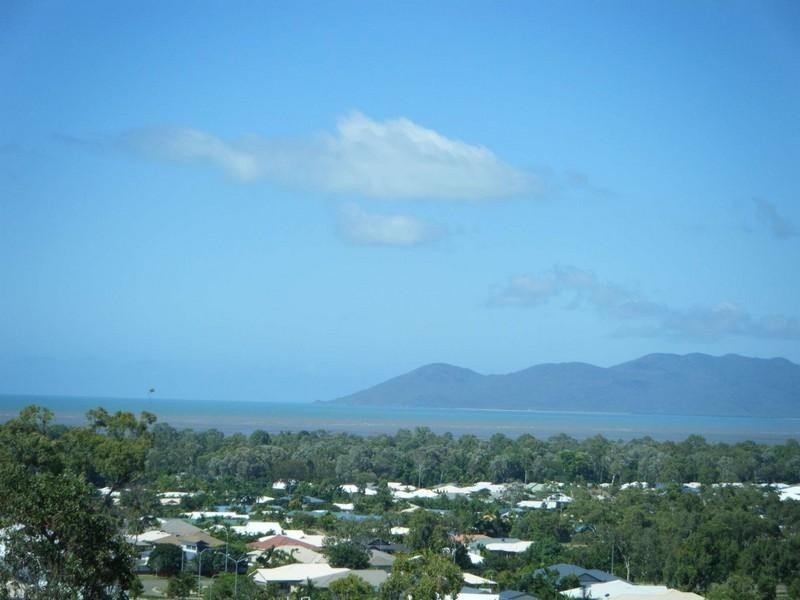 76 Goicoechea Drive, Bushland Beach QLD 4818