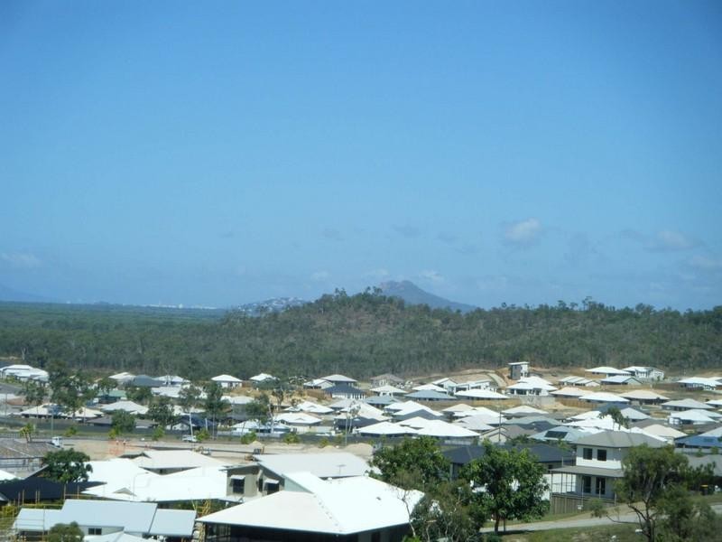 76 Goicoechea Drive, Bushland Beach QLD 4818