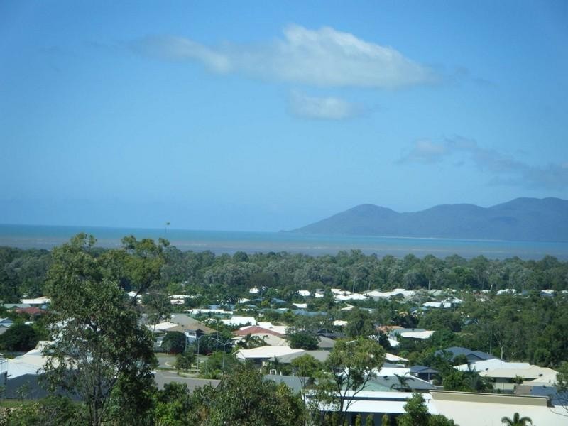 76 Goicoechea Drive, Bushland Beach QLD 4818