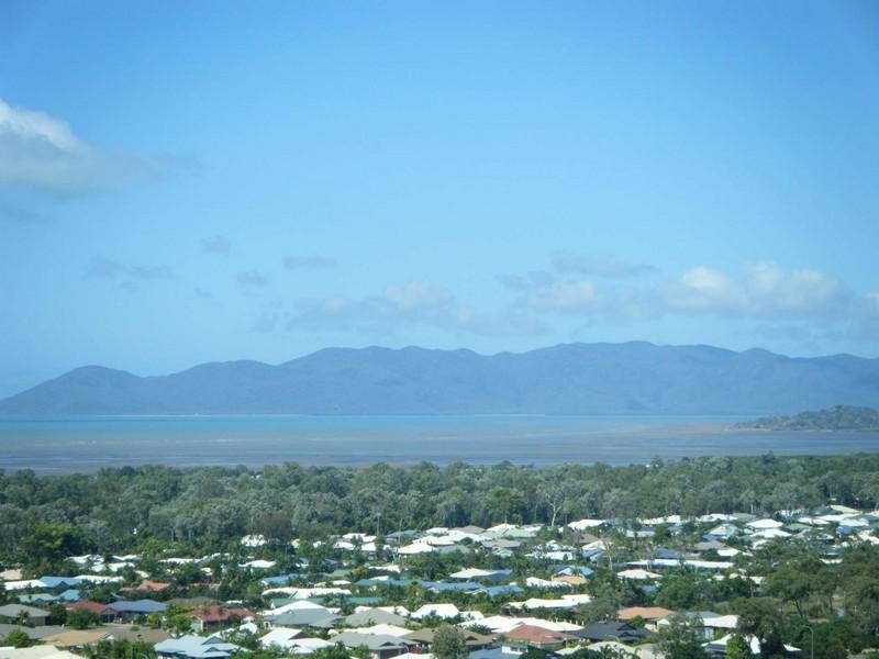 76 Goicoechea Drive, Bushland Beach QLD 4818