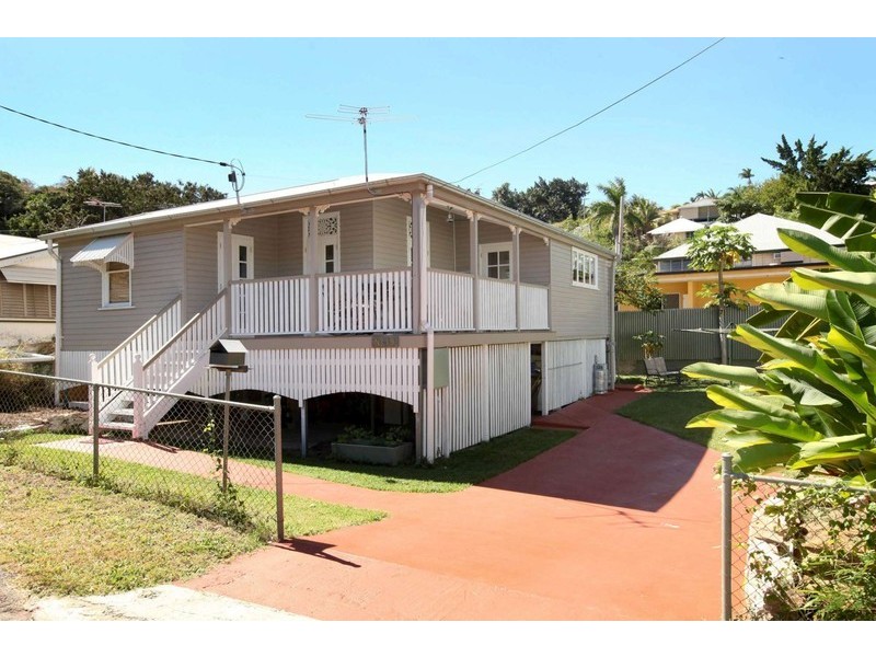 19 Fletcher Street, Townsville City QLD 4810