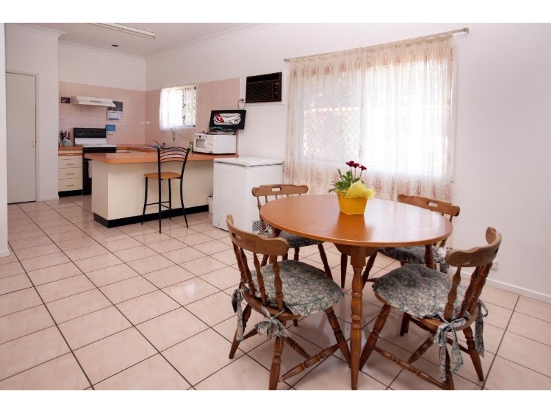 1/22 halloran Street, Rosslea QLD 4812