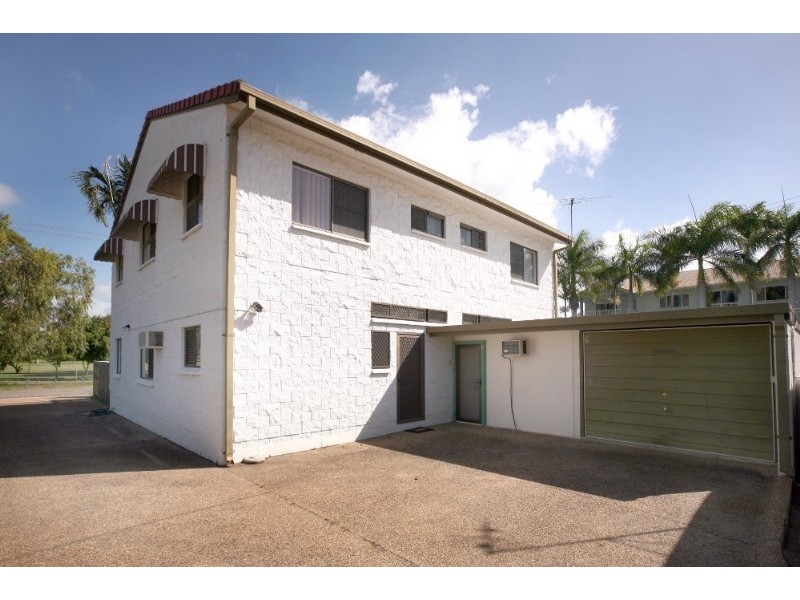 1/22 halloran Street, Rosslea QLD 4812