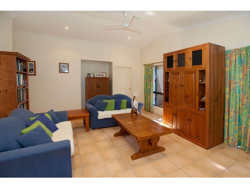 24 Joshua Crescent, Bushland Beach QLD 4818