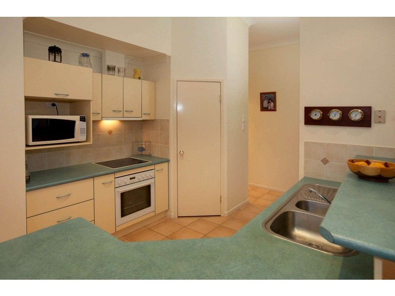 24 Joshua Crescent, Bushland Beach QLD 4818