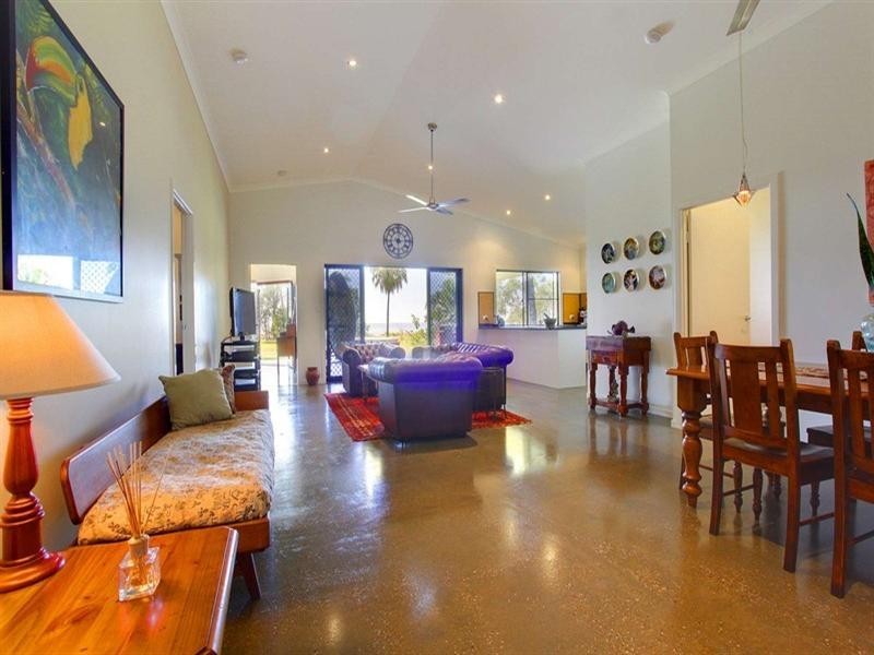 12 Whiting Court, Cungulla QLD 4816